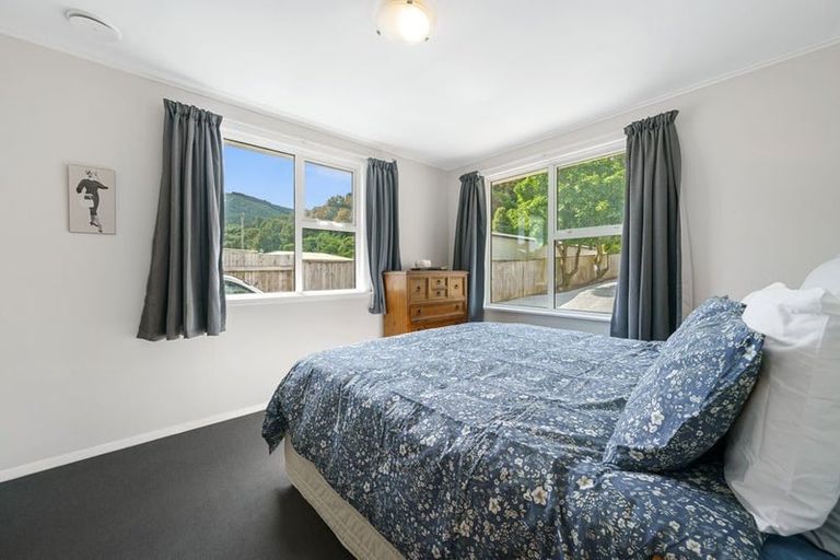 Photo of property in 51 Gillespies Road, Birchville, Upper Hutt, 5018