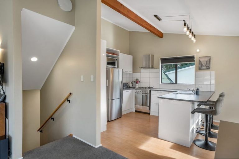 Photo of property in 27b Shackle Lane, Whitby, Porirua, 5024