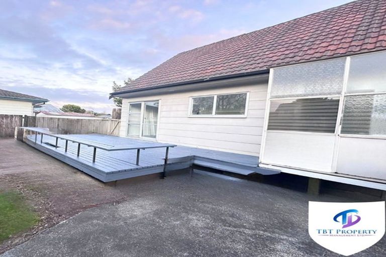 Photo of property in 17 Bluewater Place, Wattle Downs, Auckland, 2103