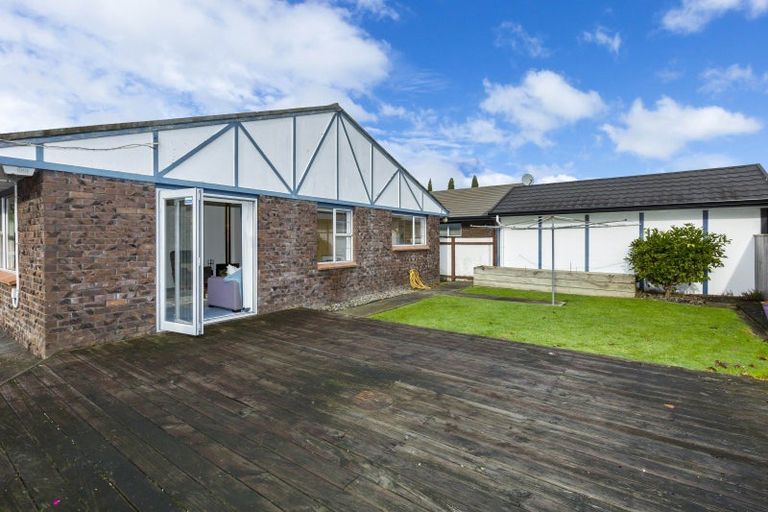 Photo of property in 41c Ludlam Crescent, Woburn, Lower Hutt, 5010