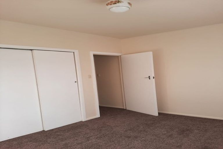 Photo of property in 2/168 Boundary Road, Blockhouse Bay, Auckland, 0600