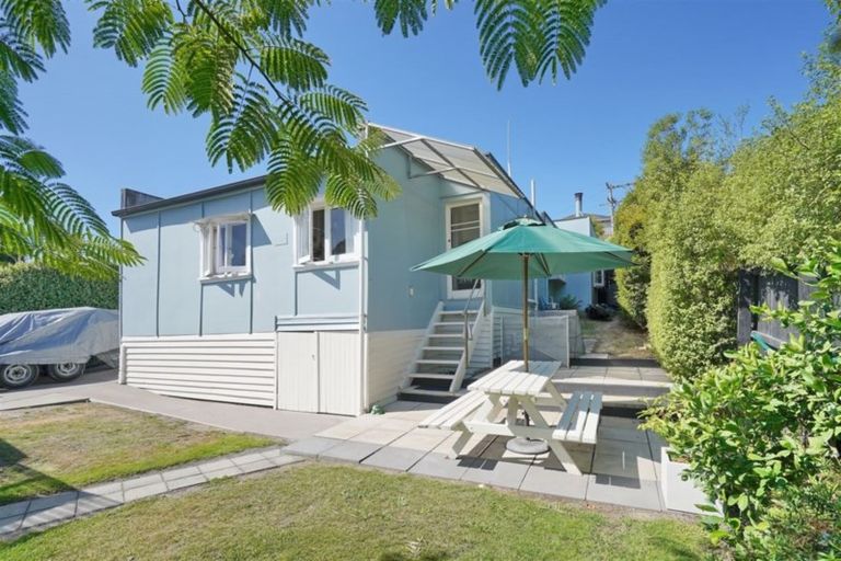 Photo of property in 41 Batten Grove, The Pines Beach, 7630