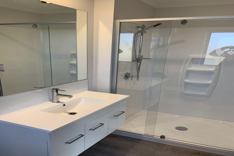 Photo of property in 225 Te Okuroa Drive, Papamoa, 3118