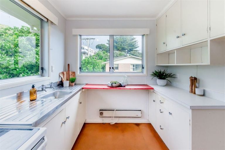 Photo of property in 6/29 Beach Road, Paekakariki, 5034