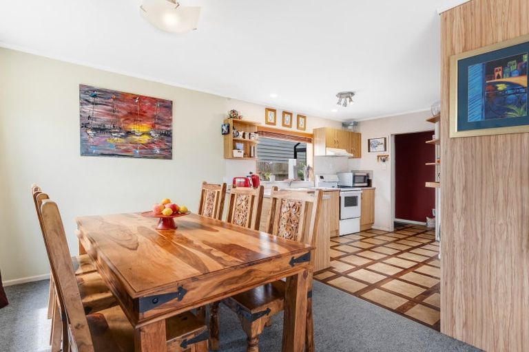 Photo of property in 2/133 Moore Street, Howick, Auckland, 2014