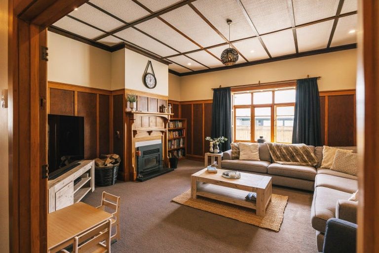 Photo of property in 168 College Street, Awapuni, Palmerston North, 4412