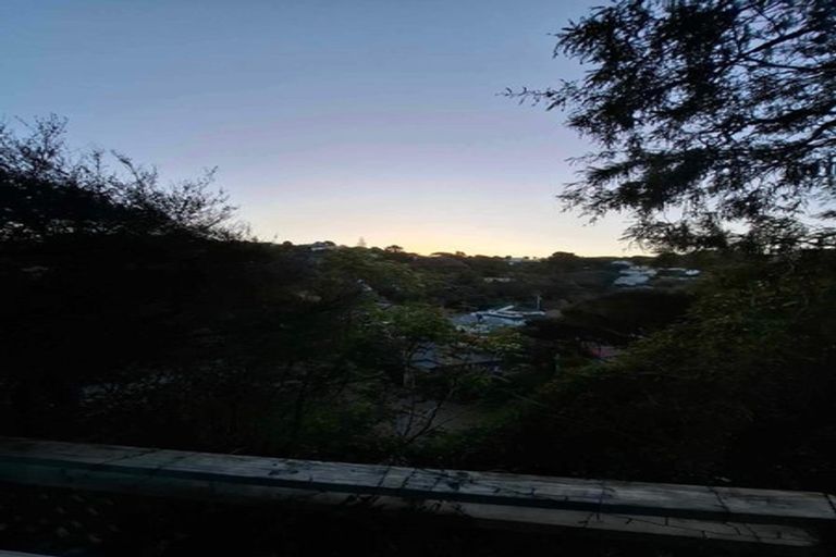 Photo of property in 44 Cluny Road, Plimmerton, Porirua, 5026