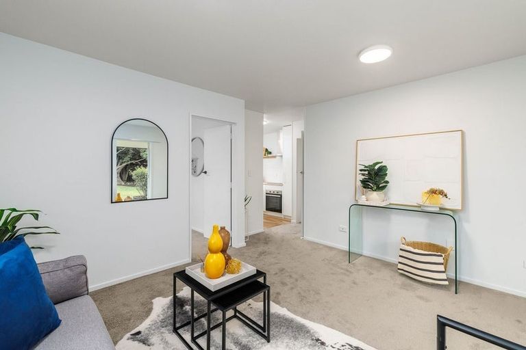 Photo of property in 37a Attlee Crescent, Bryndwr, Christchurch, 8053