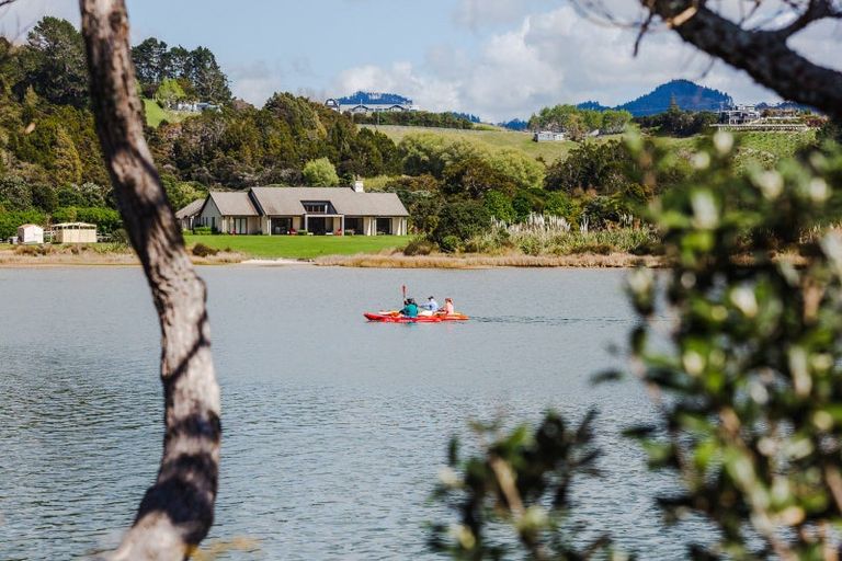 Photo of property in 245 Matakana Road, Warkworth, 0985