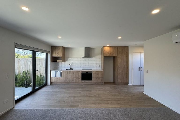 Photo of property in 2/17 Hornbrook Street, Waltham, Christchurch, 8023