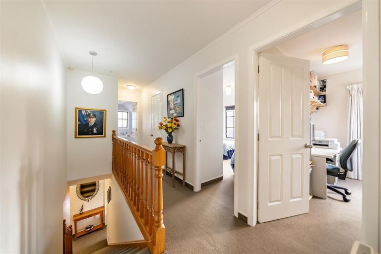 Photo of property in 21 Marlborough Street, Silverstream, Upper Hutt, 5019