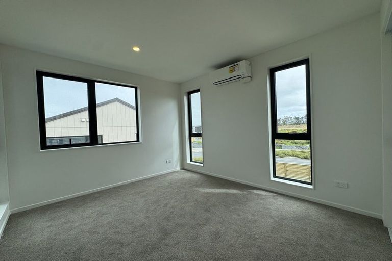 Photo of property in 202c Henwood Road, Westgate, 0814