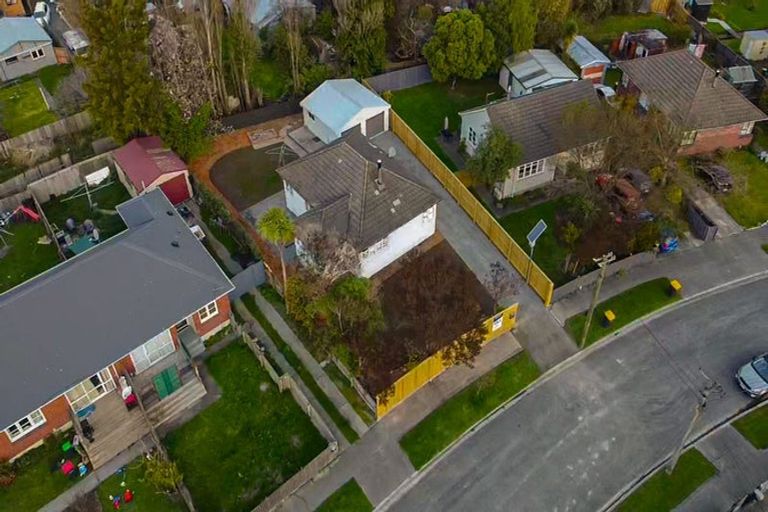 Photo of property in 48 Rowcliffe Crescent, Avonside, Christchurch, 8061