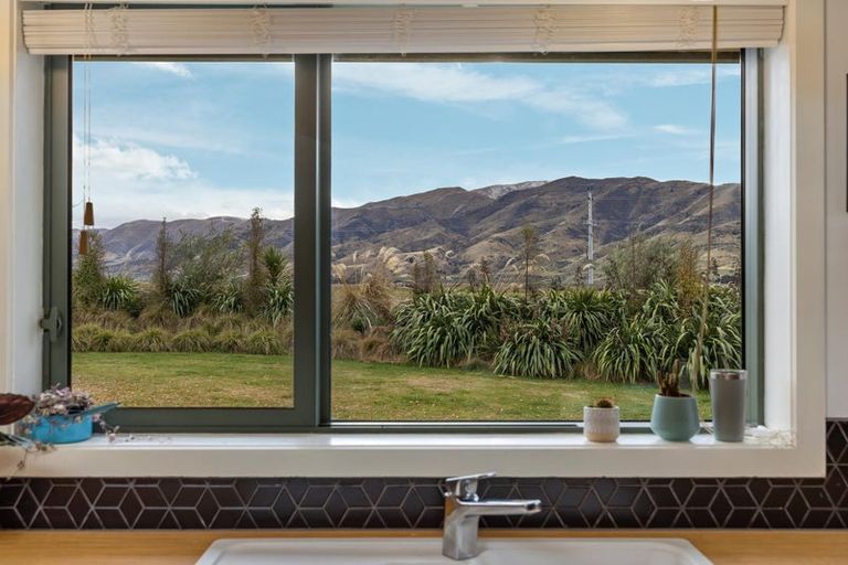 Photo of property in 5 Pukekowhai Drive, Queensberry, Cromwell, 9383