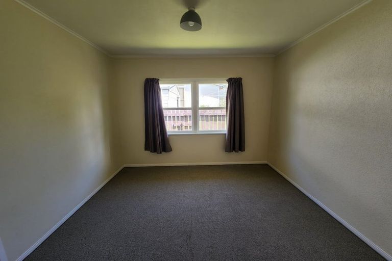 Photo of property in 8 Rembrandt Place, Opaheke, Papakura, 2113