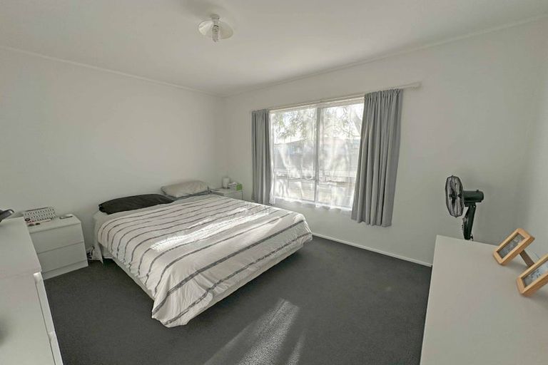 Photo of property in 24a Lloyd Drive, Nawton, Hamilton, 3200