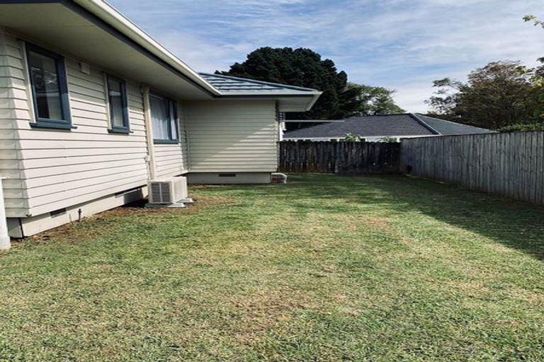 Photo of property in 24 Larsen Street, Otara, Auckland, 2025