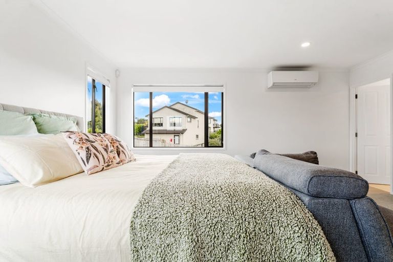 Photo of property in 15 Lagoon View, Gulf Harbour, Whangaparaoa, 0930