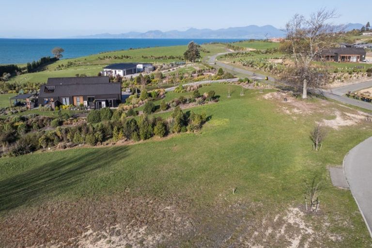 Photo of property in 4 Honey Lane, Tasman, 7173