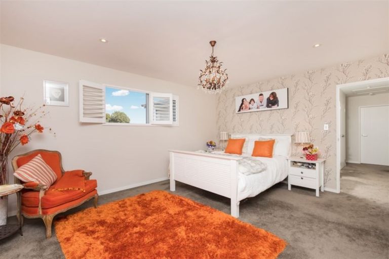 Photo of property in 6 Brownlee Place, Pukekohe, 2120