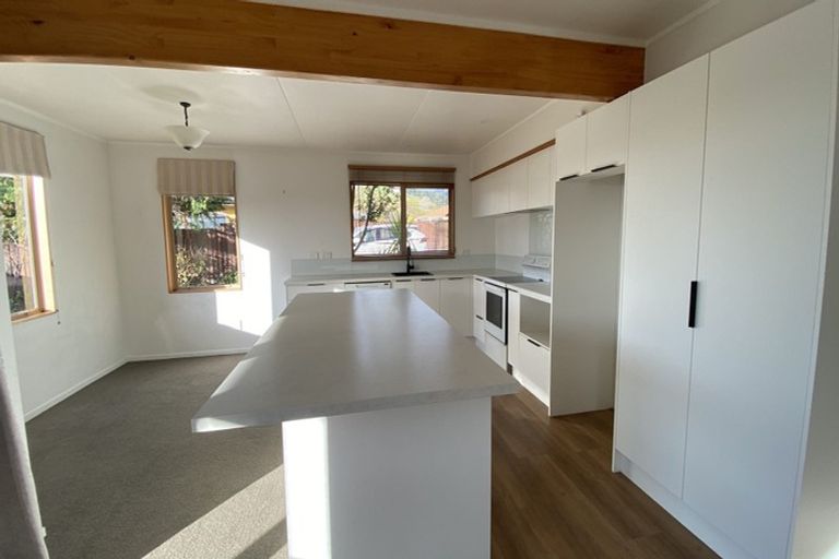 Photo of property in 8 Orpington Place, Stoke, Nelson, 7011