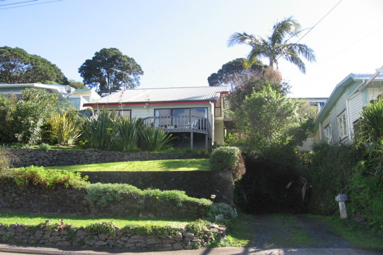 Photo of property in 118 Beach Road, Onerahi, Whangarei, 0110