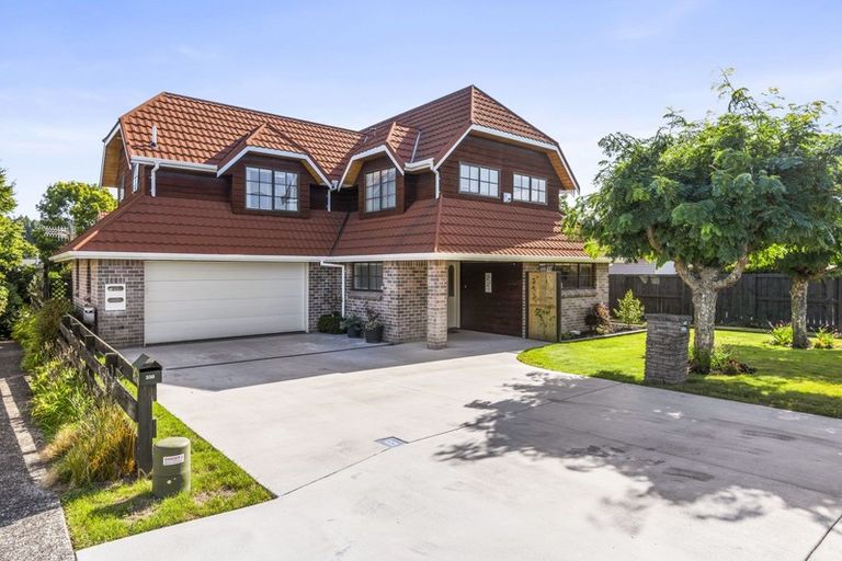 Photo of property in 33a Iles Road, Lynmore, Rotorua, 3010