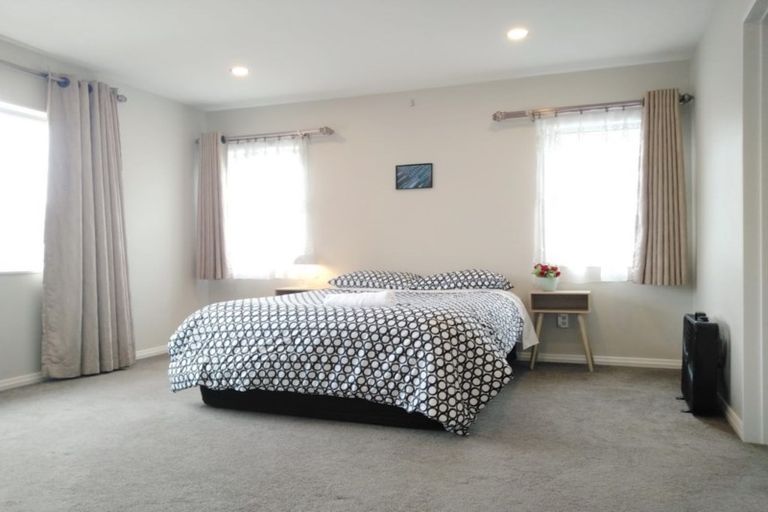 Photo of property in 11 Ballindrait Drive, Flat Bush, Auckland, 2019