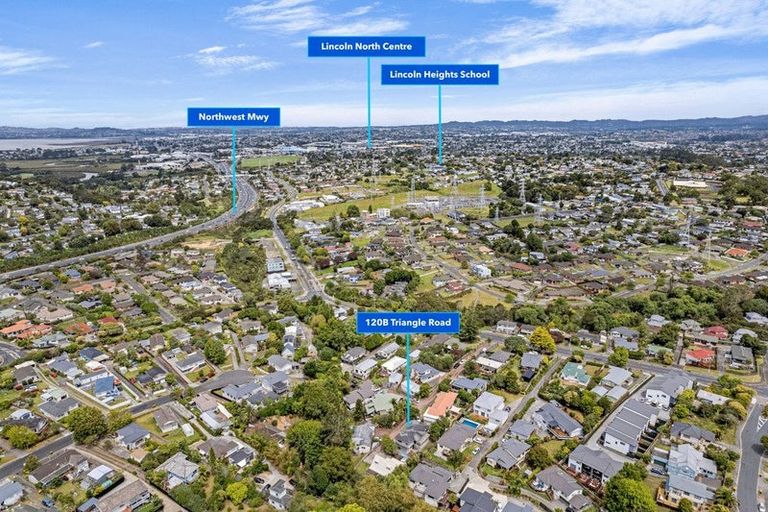 Photo of property in 120b Triangle Road, Massey, Auckland, 0614
