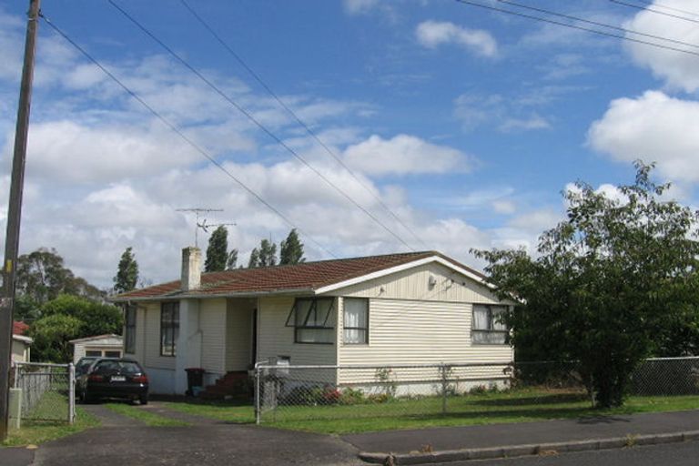 Photo of property in 15 Parry Road, Mount Wellington, Auckland, 1062