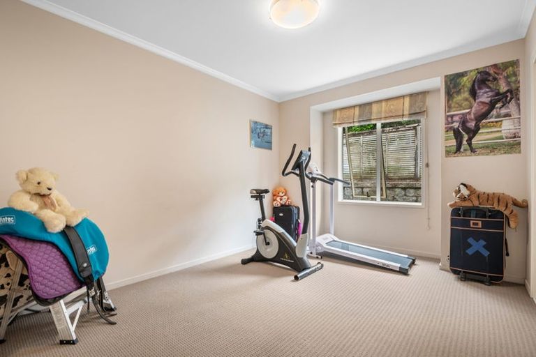 Photo of property in 61 Parkhaven Drive, Rosehill, Papakura, 2113