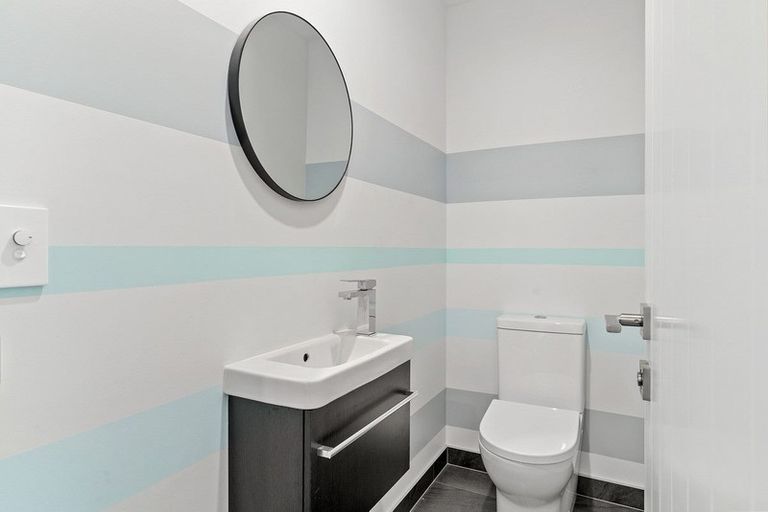 Photo of property in 3 Kahu Close, Wanaka, 9305