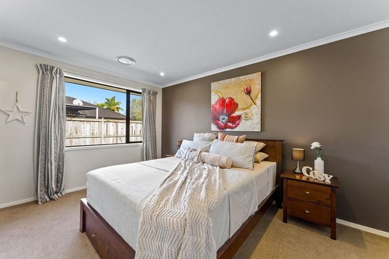 Photo of property in 230 Harbourside Drive, Karaka, Papakura, 2113