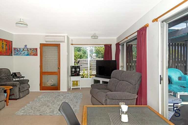 Photo of property in 2/121 Russell Street, Whataupoko, Gisborne, 4010