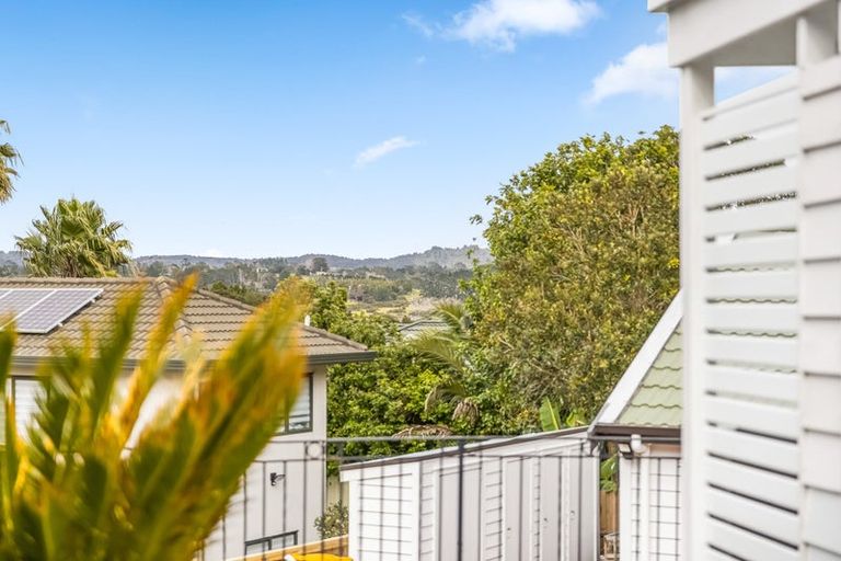 Photo of property in 9 San Marino Drive, Henderson, Auckland, 0612