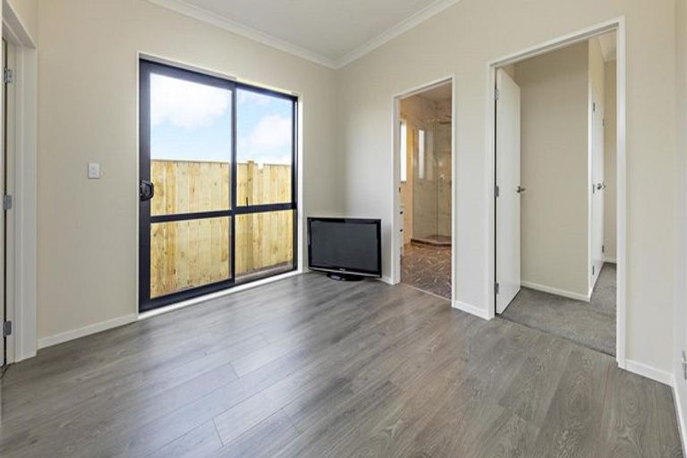 Photo of property in 45 Hikuawa Road, Flat Bush, Auckland, 2019
