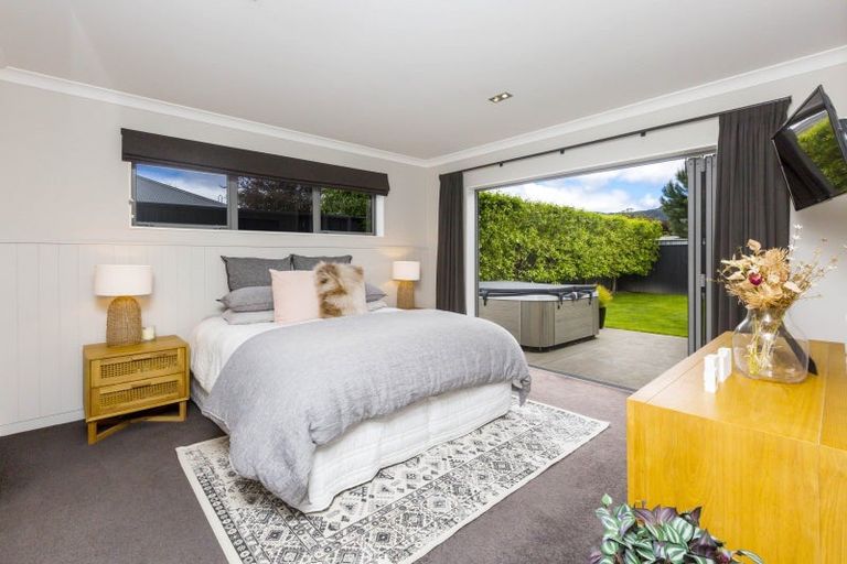 Photo of property in 21 Brentwood Street, Trentham, Upper Hutt, 5018