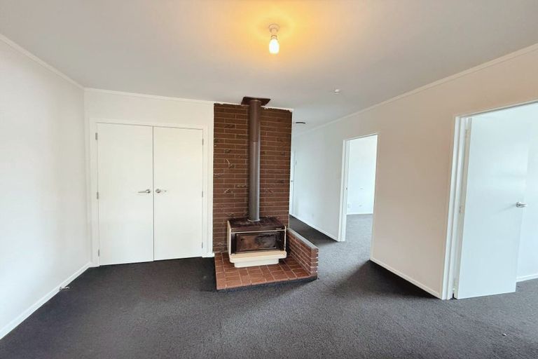 Photo of property in 11 Solander Place, Whitby, Porirua, 5024