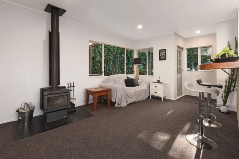 Photo of property in 8a Cullen Place, Tawa, Wellington, 5028