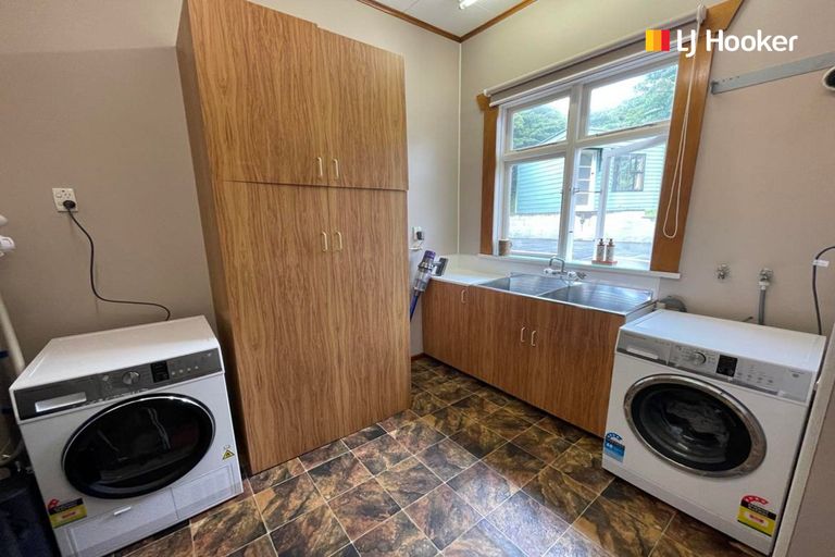 Photo of property in 19 Merchiston Street, Andersons Bay, Dunedin, 9013