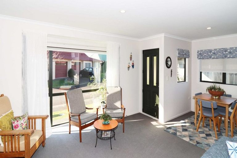 Photo of property in Villa Estate, 60/55 Armstrong Avenue, Carterton, 5713