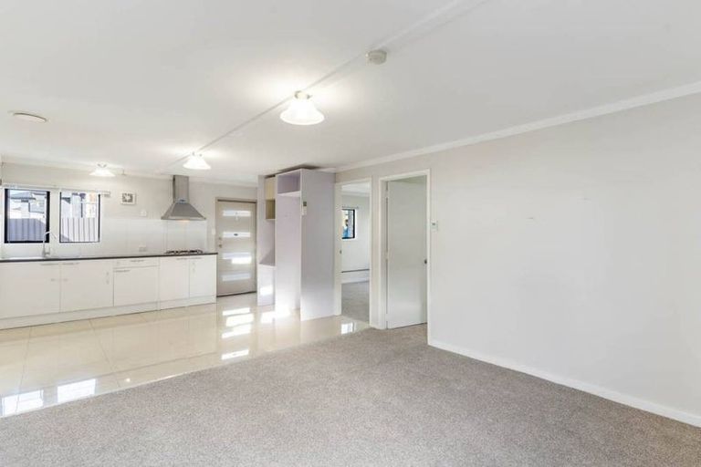 Photo of property in 32 Sidey Avenue, Clover Park, Auckland, 2019
