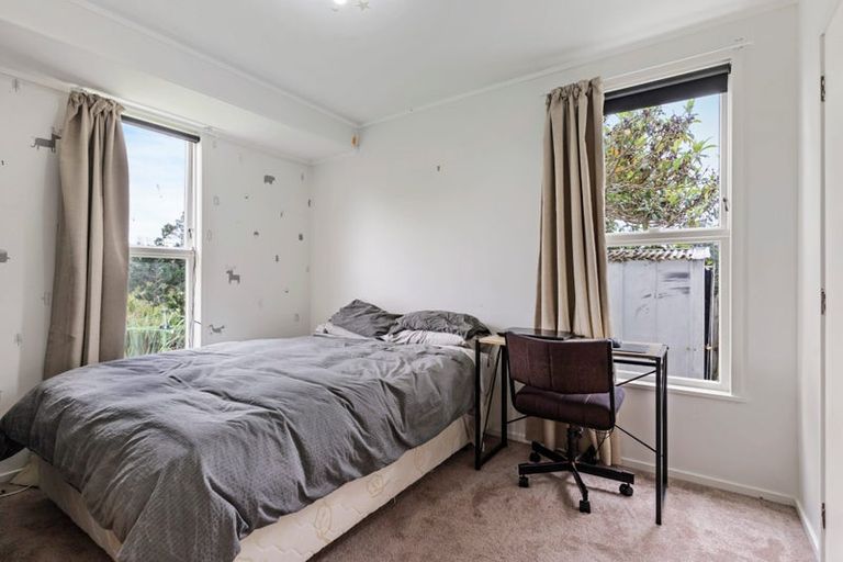 Photo of property in 59 Taurus Crescent, Beach Haven, Auckland, 0626