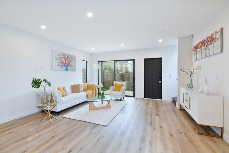 Photo of property in 150b Moire Road, West Harbour, Auckland, 0618