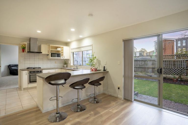 Photo of property in 1/238 Botany Road, Golflands, Auckland, 2013