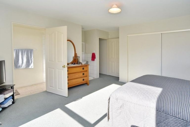 Photo of property in 22 Buckleys Road, Rangiora, 7400