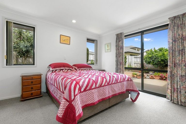 Photo of property in 111 Sterling Gate Drive, Bethlehem, Tauranga, 3110