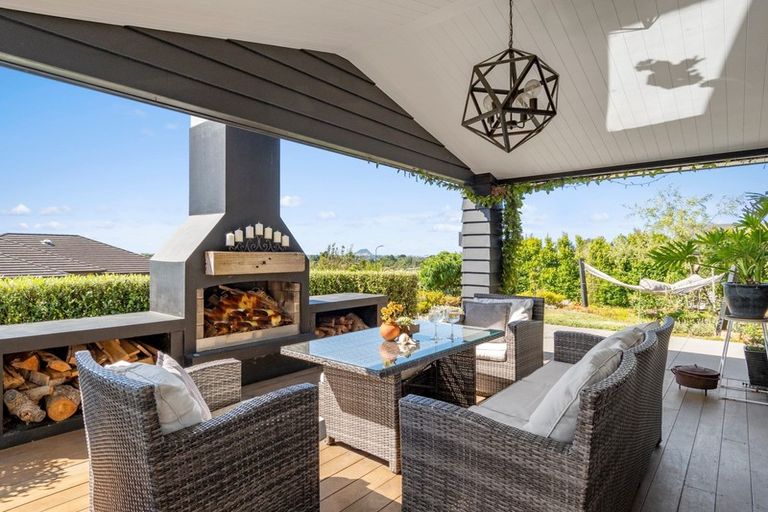 Photo of property in 33 Mervyn Place, Ohauiti, Tauranga, 3112