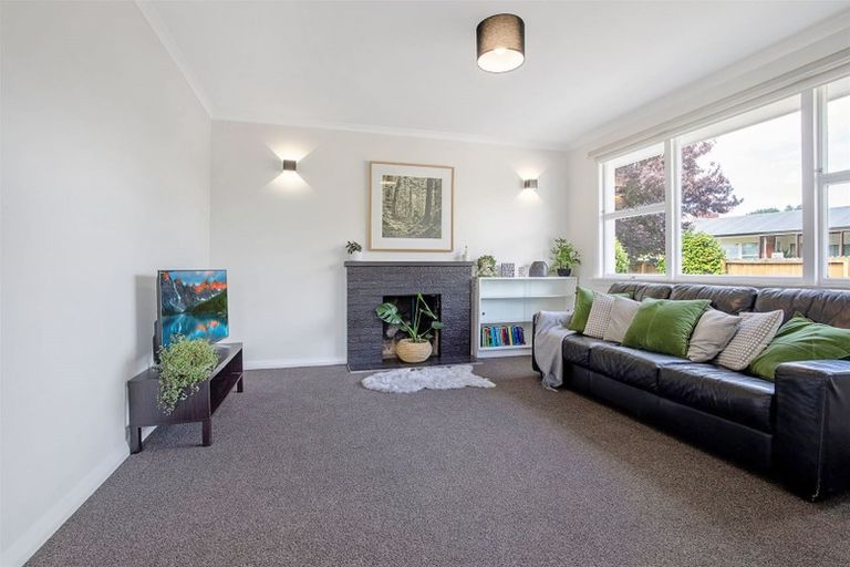 Photo of property in 12b Waiau Street, Cracroft, Christchurch, 8025