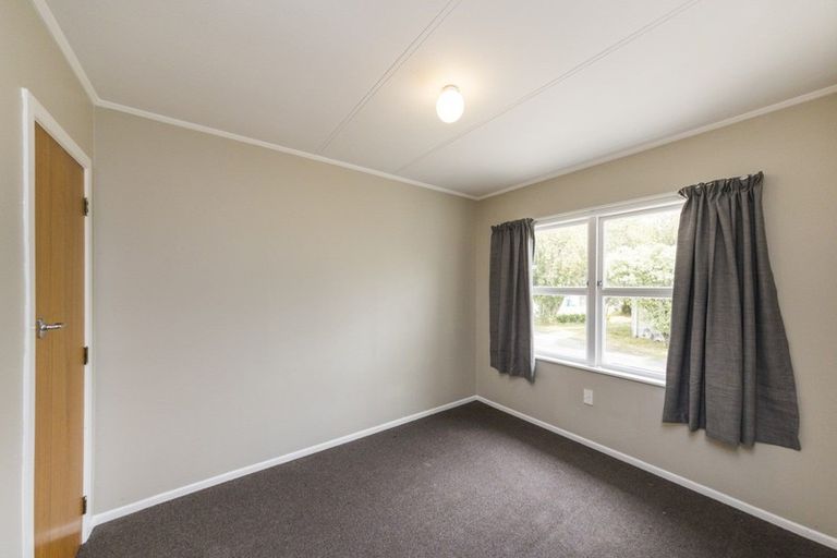 Photo of property in 22 Saturn Crescent, Milson, Palmerston North, 4414